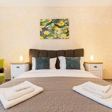 Apartament Topaz Брашов Екстериор снимка