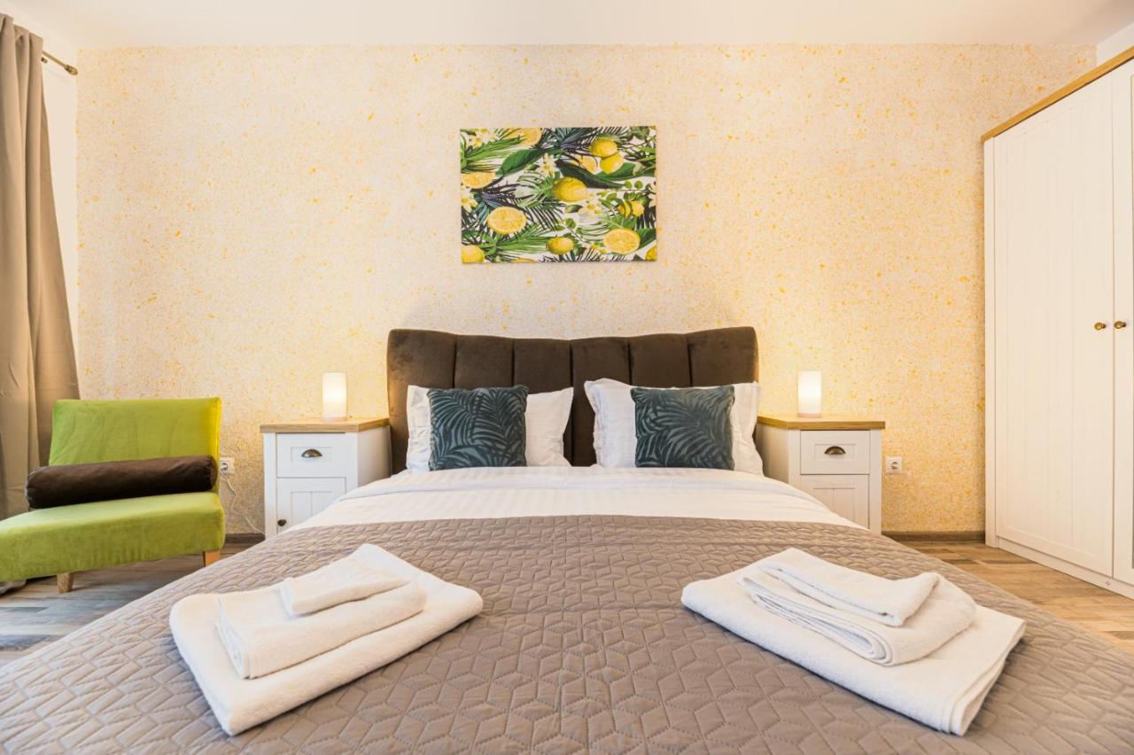 Apartament Topaz Брашов Екстериор снимка